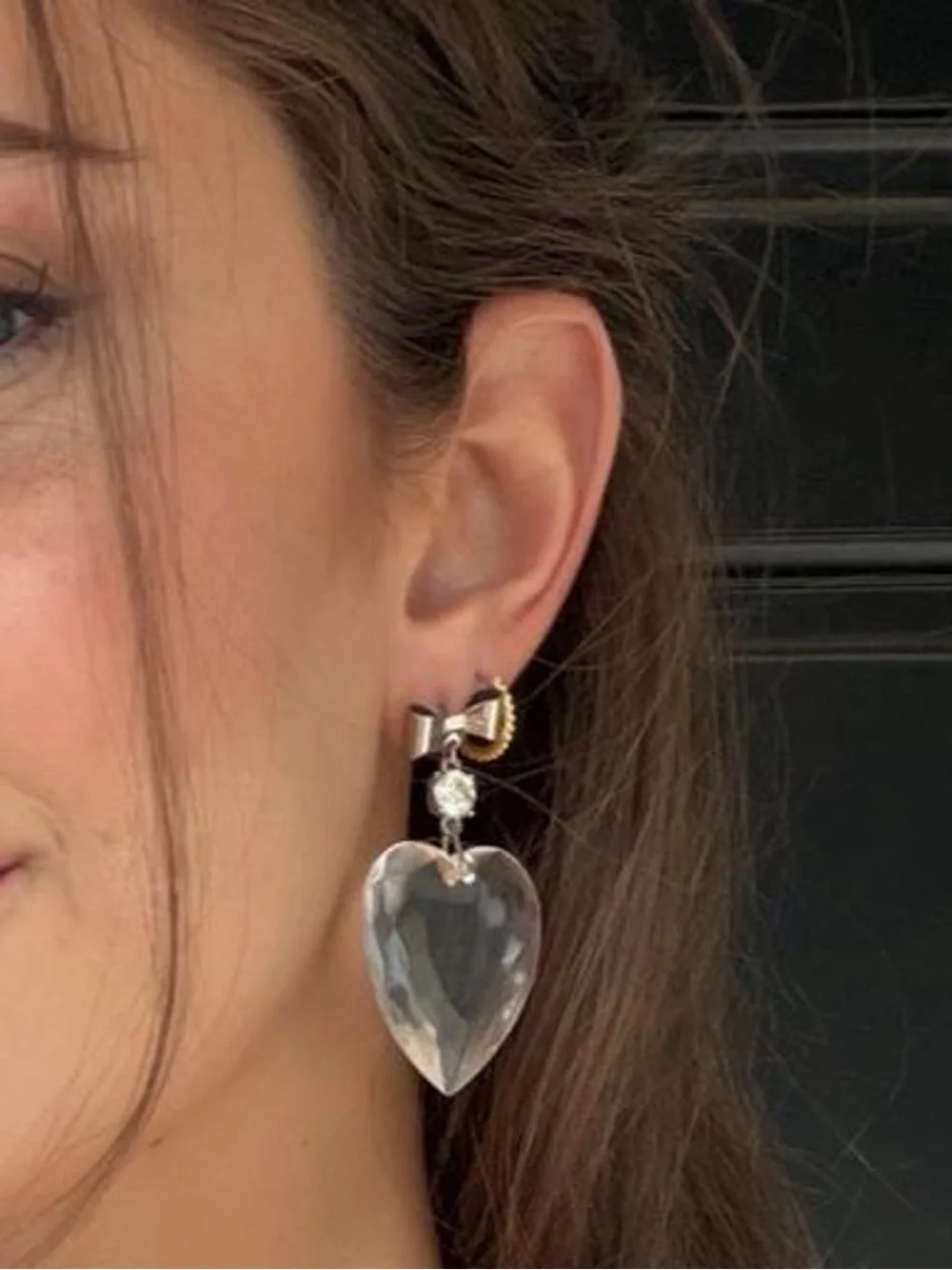Vtg Clear acrylic diamond like heart earrings with bow and rhinestone detail
